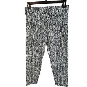 Cato Black and White leggings sz M Like New